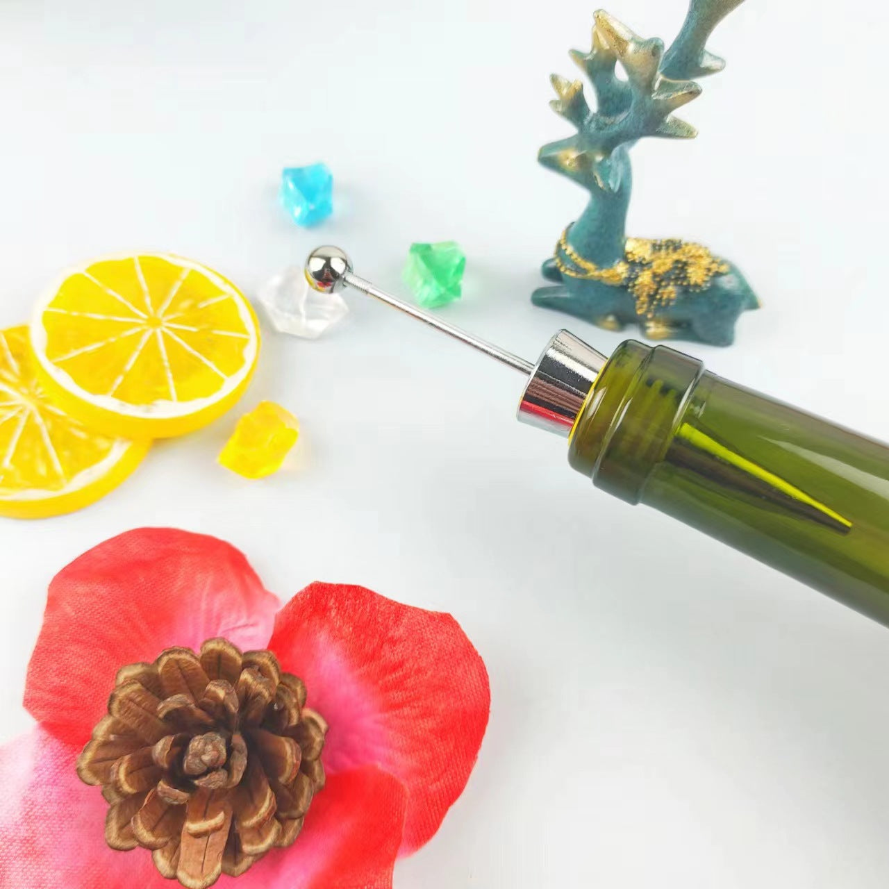 Tapón de vino tinto plateado con cuentas de contenido de diy de aleación de zinc al por mayor